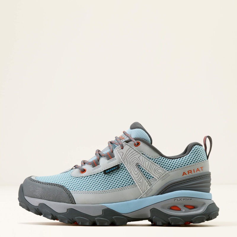 Traverse Low Waterproof Hiking Shoe 10074279