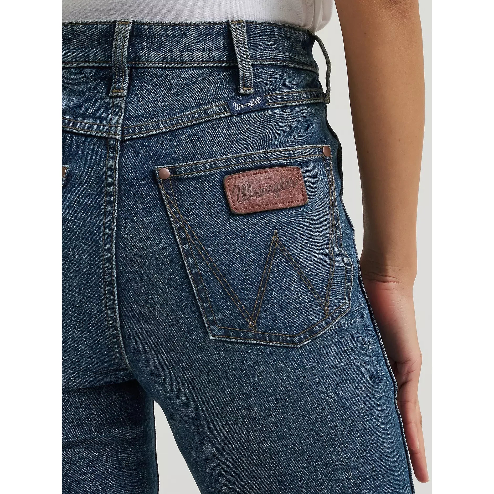 Women's Wrangler Retro® Bailey High Rise Bootcut Jean-Penny 112382318
