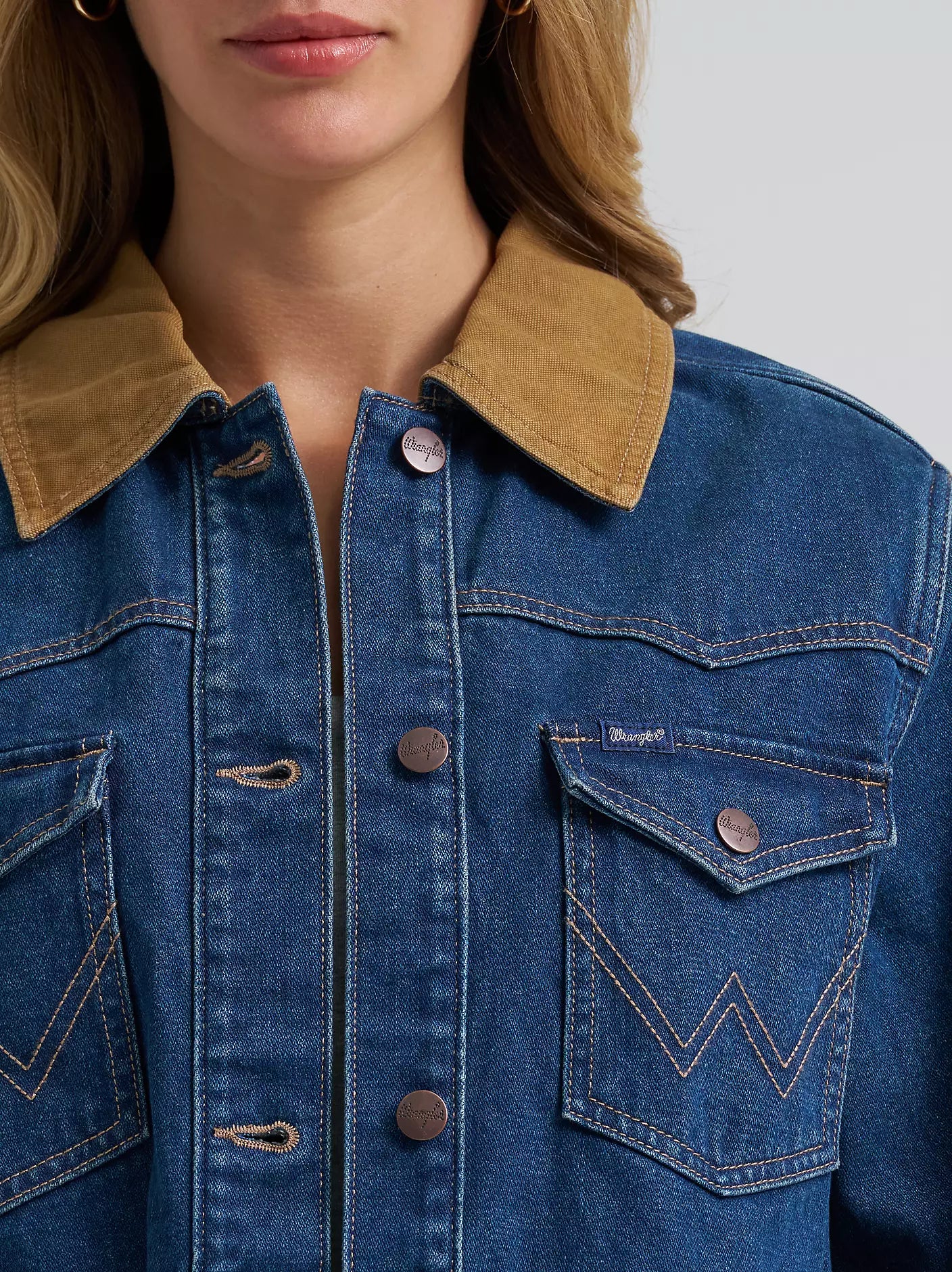 WOMEN'S DENIM CINCHED WAIST BARN JACKET 112382730