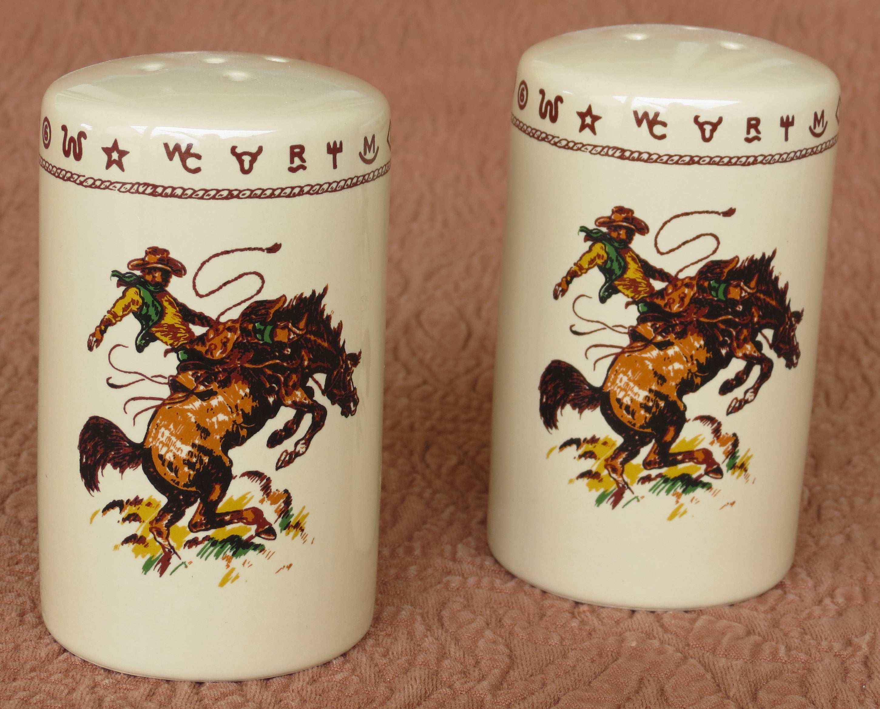 Salt & pepper set, bronco SP-BR