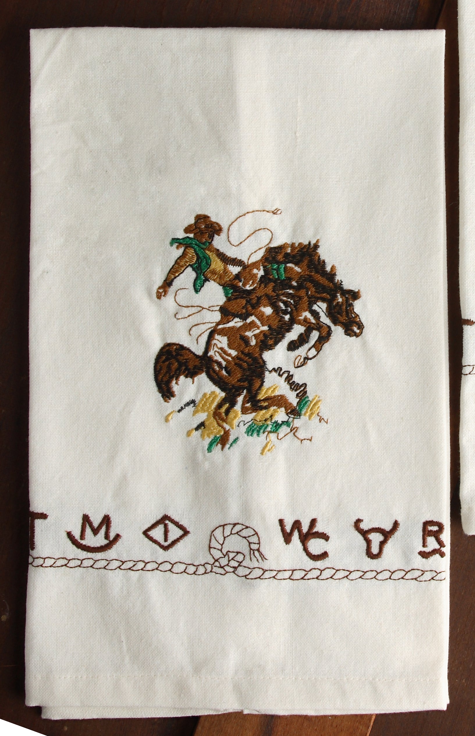 Kitchen towels, 4 pieces, bronco KIT-BR