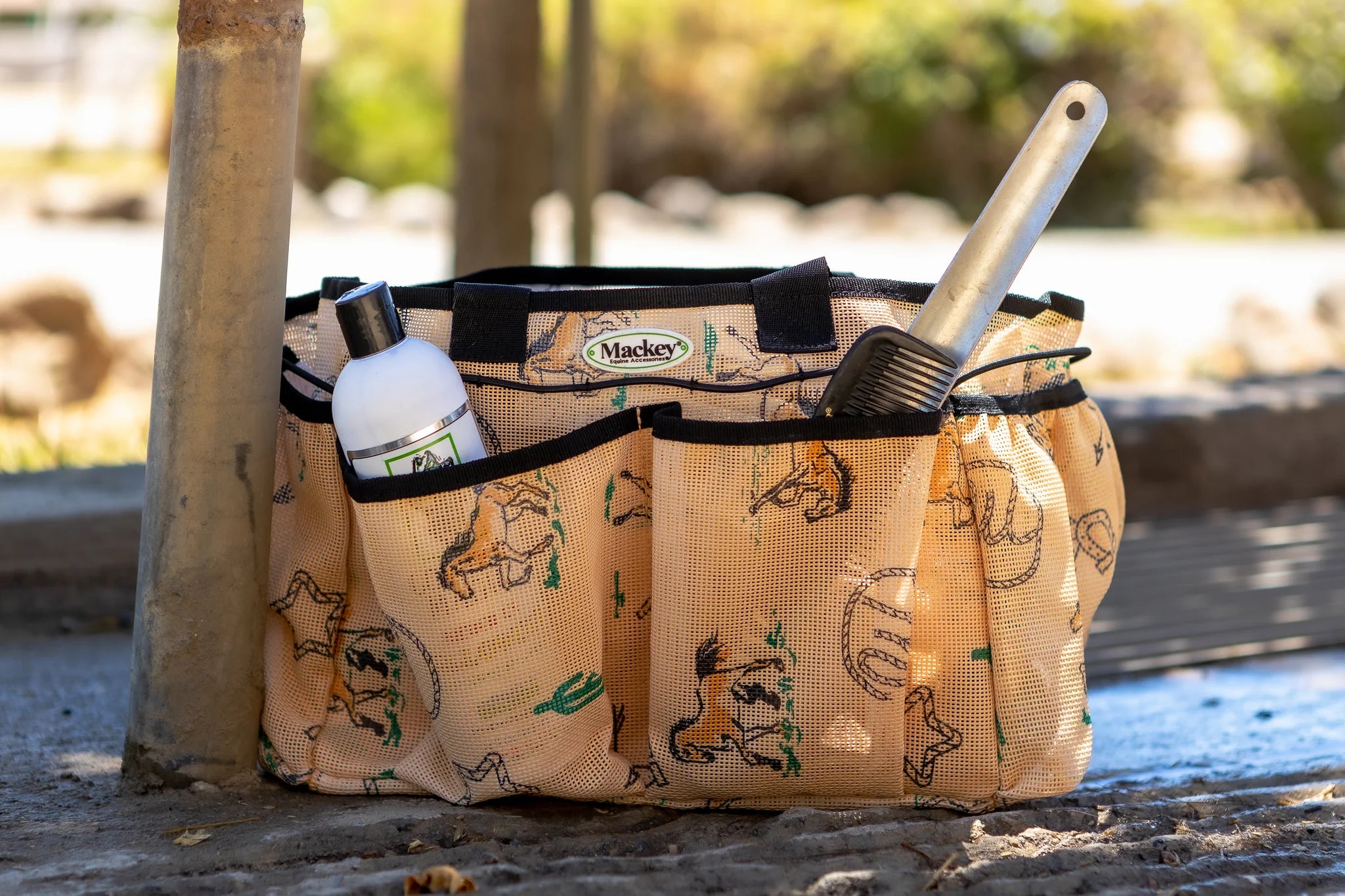 WRTT02 SOUTHWEST Wash Rack Tote
