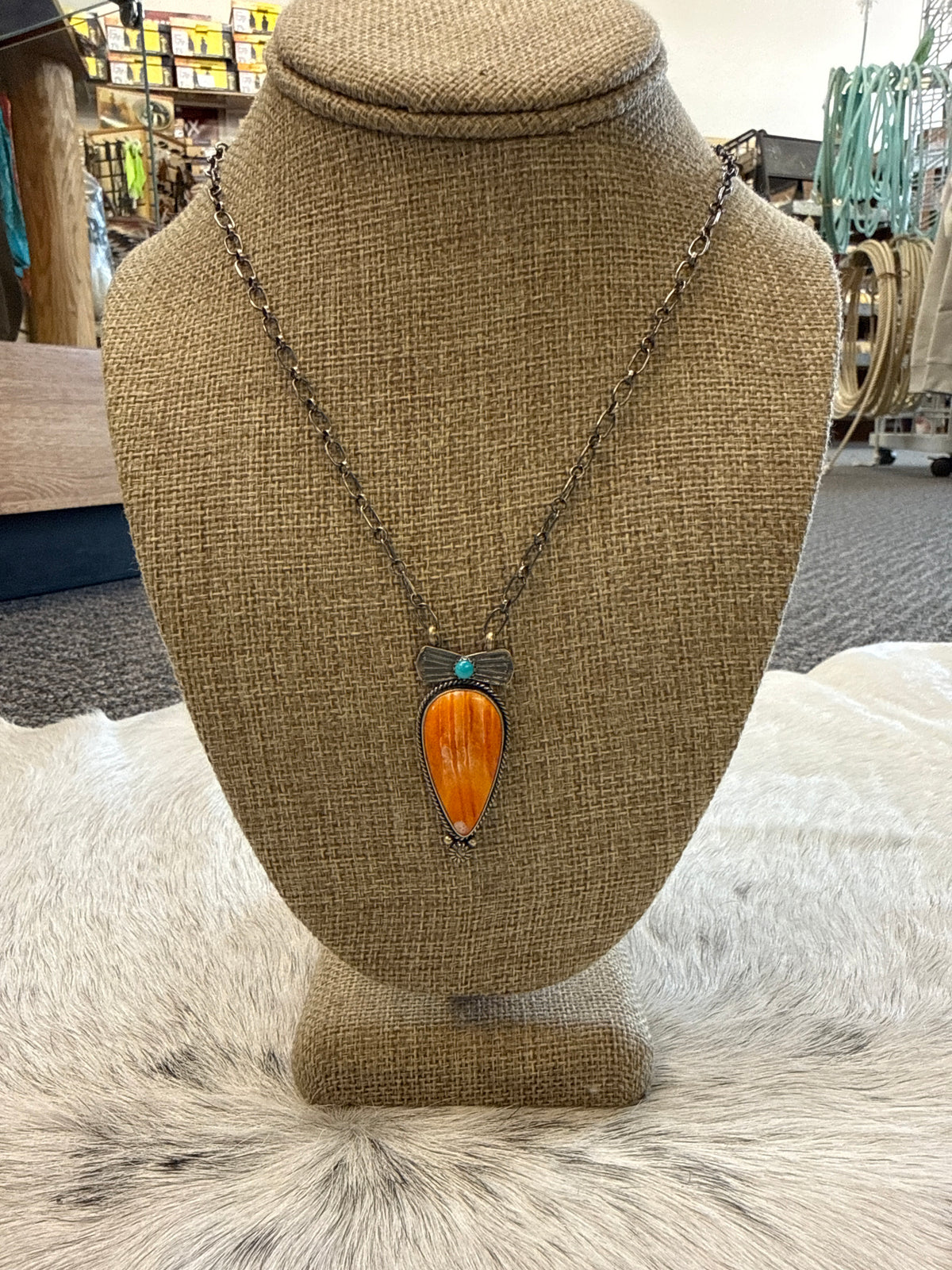 Orange Spiny & Turquoise Necklace 095405