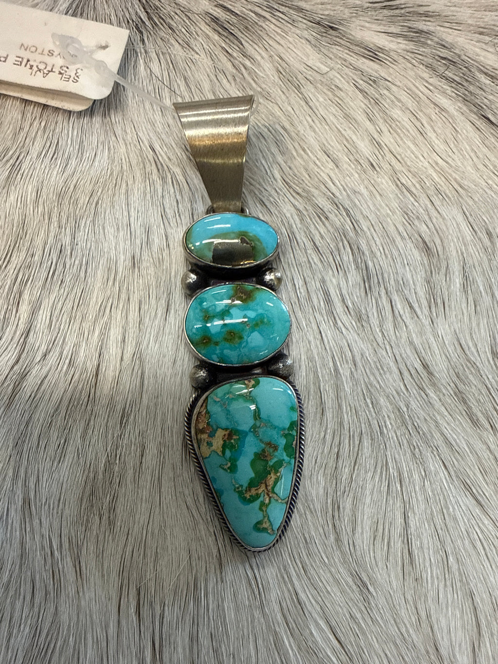 3 Stone Pendant 095583