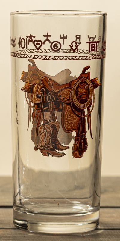 Boots & saddle glass 352
