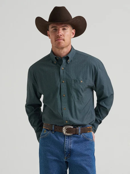 112385378 GEORGE STRAIT BUTTON GREEN WRANGLER