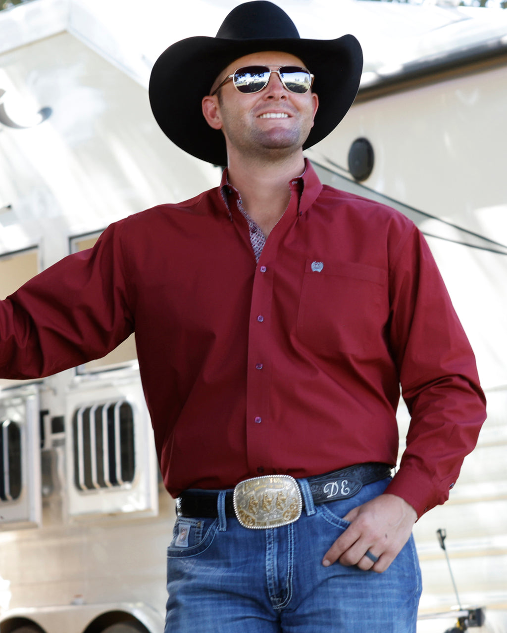 Cinch Men's Solid Burgundy Classic Fit Long Sleeve Button Down Shirt MTW1106139