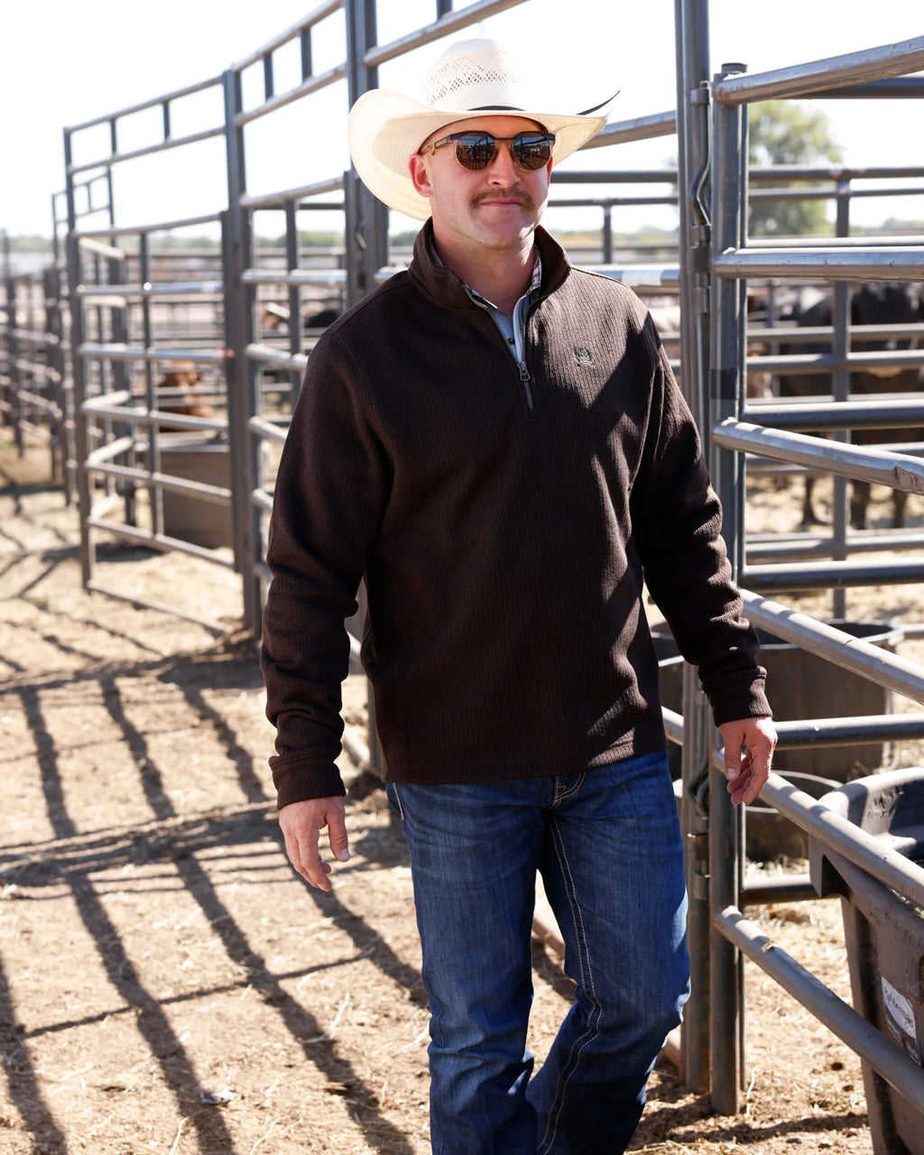 CINCH MEN'S BROWN 1/4 ZIP SWEATER MWK1080022