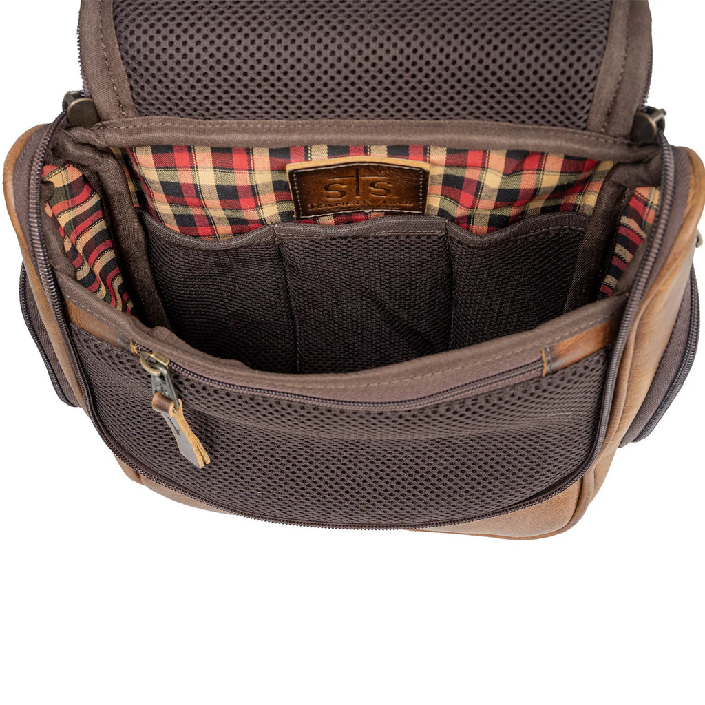 STS30310 TUCSON HANGING SHAVE KIT