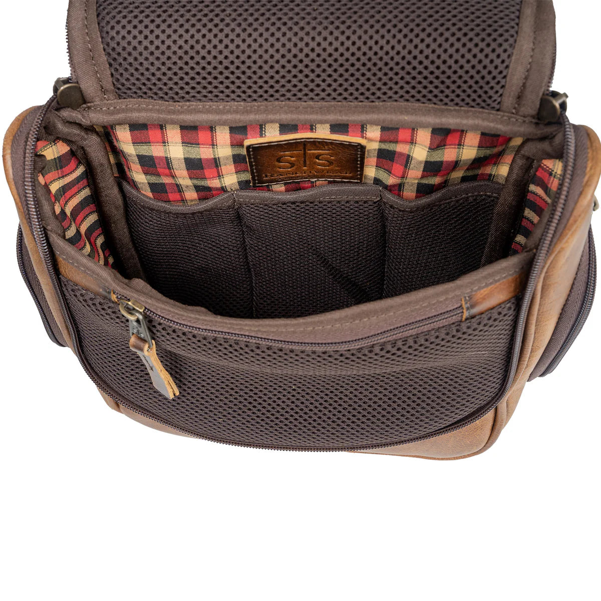 STS30310 TUCSON HANGING SHAVE KIT