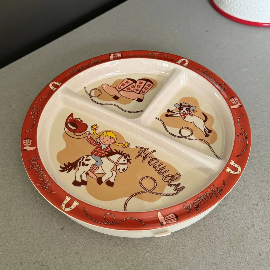 A1573 Divided Suction Plate | Howdy Cowgirl