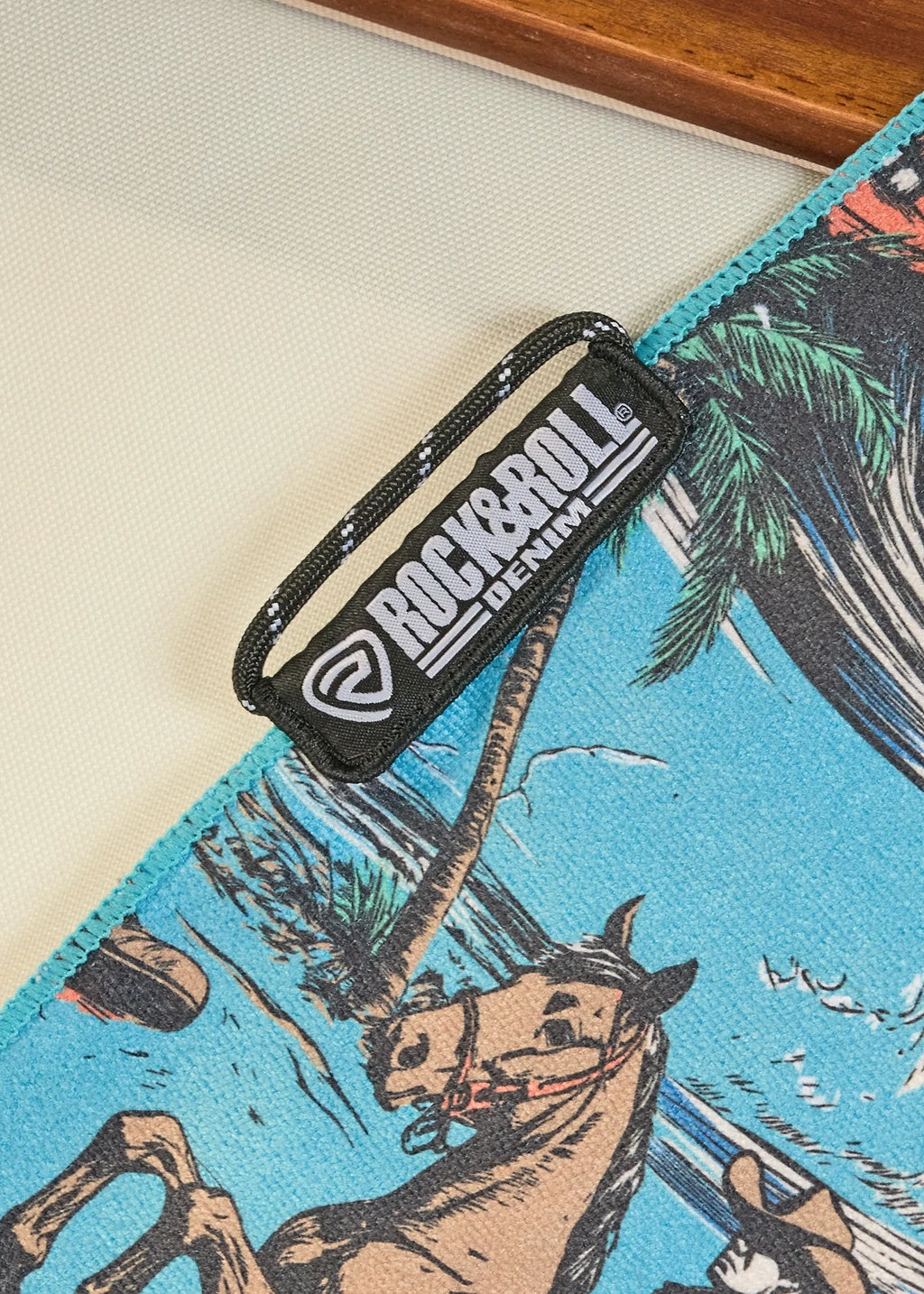 ROCK A& ROLL BEACH COWBOY MICROFIBER TOWEL BU46M08422