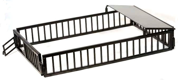 Little Buster BLACK HOG PEN WITH COVER  200814